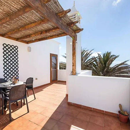 Calma Pool Oasis & Volcano Views Bayside