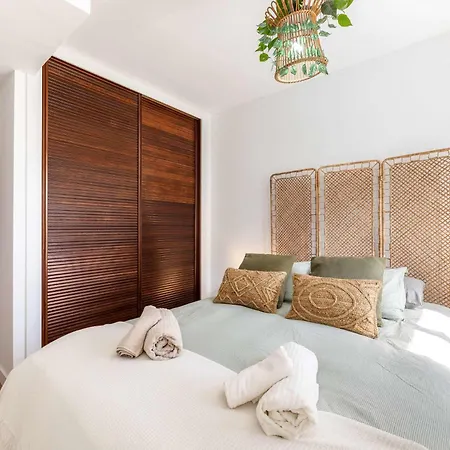 Casa de Férias Calma Pool Oasis & Volcano Views Bayside