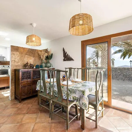 Casa de Férias Calma Pool Oasis & Volcano Views Bayside *